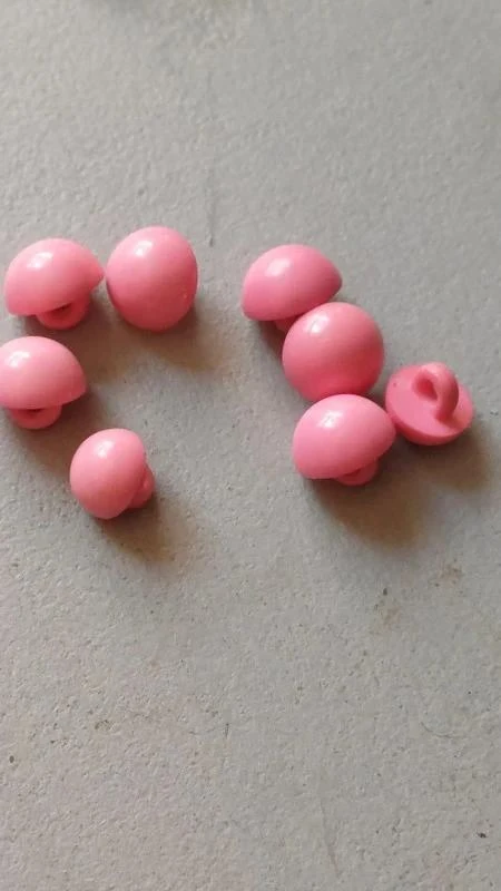 8 boutons champignon rose neuf
